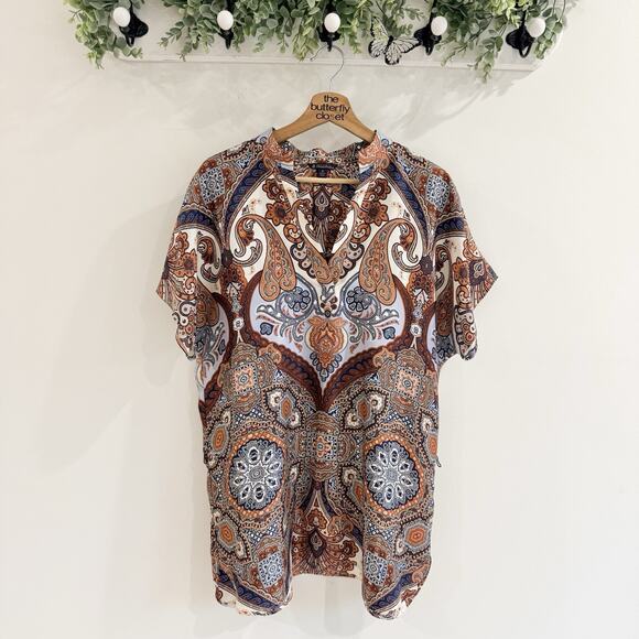 Brooks Brothers Tops - Brooks Brothers Silk Women’s Paisley Short Sleeve V Neck Top Size 10 H4641